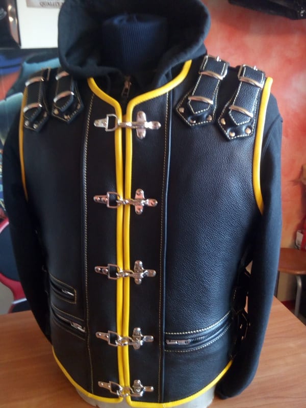 Stoere Satudarah Merchandise: Stijlvolle Kleding met een Rebelse Twist