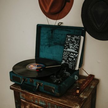 Populaire vinyl platen: tijdloze albums voor elke platencollectie